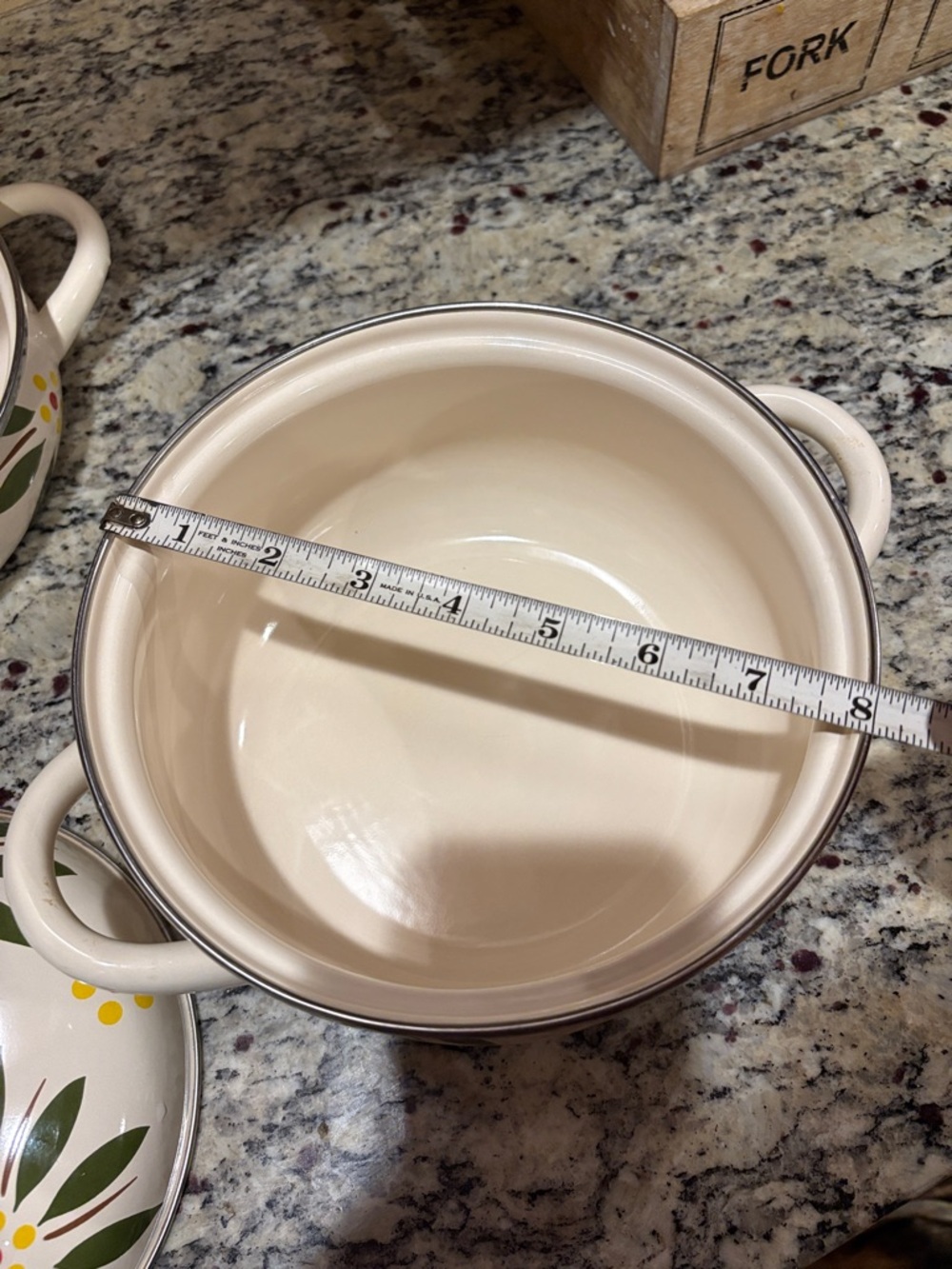 Vintage Temptations by Tara 5 piece Enamel Cookware set - Picture 16 of 16